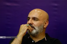 پیام دهکری: باید در هنرهای نمایشی چندصدایی داشته باشیم/ اساساً ما «بازیگری ایرانی» و «بازیگری خارجی» نداریم بلکه صرفاً هنر «بازیگری» داریم