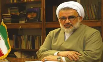 دادن تریبون به فتنه&zwnj;گران جفا به خون شهداست/ مراسم دانشگاهی باید به صورت دو طرفه برگزار شود