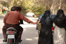 اکثر جرایم خشن در سطح شهر به وسیله موتور سیکلت انجام می‌شود