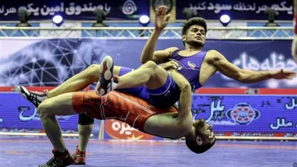 تشریح آخرین قوانین uww برای داوران مرحله نهایی لیگ برتر کشتی فرنگی