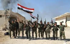 داعش در «الحجر الأسود» قیچی شد