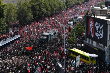 مراسم تشییع پیکر رهبر شهید انقلاب در تهران (۴)