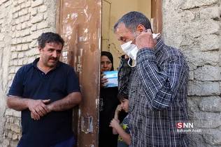 توزیع ماسک در محله هرندی