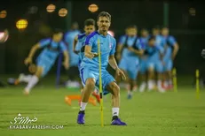 اظهارات عجیب وریا غفوری/ کاپیتان استقلال با مجیدی هماهنگ نکرده بود!