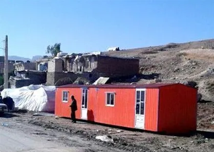 ۵۰ کانکس برای اسکان موقت به مناطق زلزله زده استان هرمزگان ارسال شد