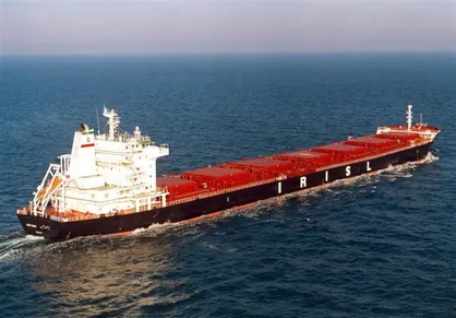 تعمیر ۲۰ نفتکش غول&zwnj;پیکر ایرانی در بندرعباس