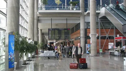 واردات بیش از یک گوشی از سوی مسافران ممنوع شد