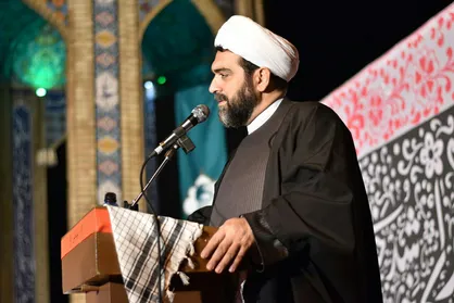 شهدا افرادی از سنخ جوانان امروزی هستند/ جوانان فرقی با شهید خرازی ندارند