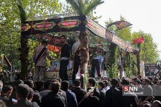 تشییع پیکر ۱۳۵ شهید گمنام دفاع مقدس