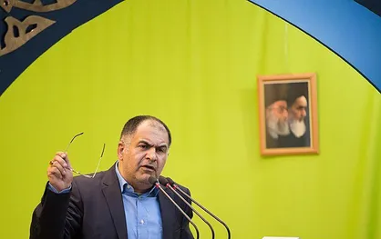کاغذ به قیمت نیمایی در کشور موجود است