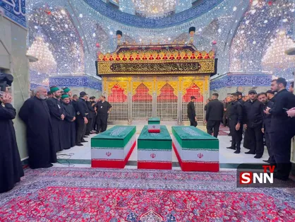 آماده سازی خودروی حامل پیکر مطهر رهبر شهید انقلاب برای حضور در میان عزاداران عراقی
