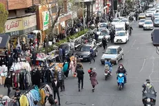 وجود ۳۰۰۰ دستفروش در متروی تهران/ ساماندهی دستفروشان تهران در ۳ فاز