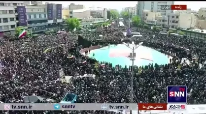 تصاویر هوایی میدان انقلاب، سیل عظیم مردم در مراسم تشییع شهدای خدمت