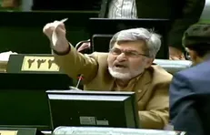 تنش و بحث میان نمایندگان بعد از سخنان یکی از نمایندگان مجلس درباره پالرمو!