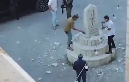 شهرک&zwnj;نشینان صهیونیست یادمان شهدا را در جنوب نابلس تخریب کردند