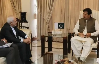ظریف با عمران خان دیدار کرد