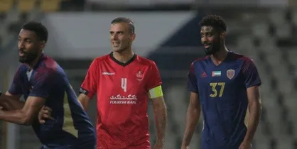 جلال حسینی بهترین بازیکن بازی پرسپولیس و الوحده