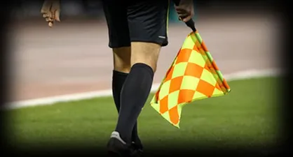 ادعای یک کمک&zwnj;داور: رشوه گرفتم پرسپولیس ببازد!