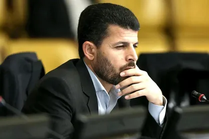 پاپی&zwnj;زاده: برخی وزرا هنوز به شرایط و اوضاع حوزه&zwnj; کاری خود مسلط &zwnj;نشده&zwnj;اند