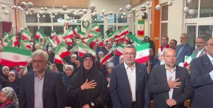 آیین بازگشایی مدارس با حضور وزیر بهداشت در دبستان مفید + فیلم