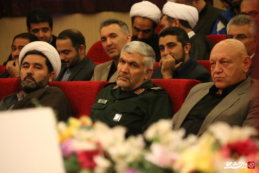  اختتامیه مرحله کشوری مسابقات قرآنی دانشگاه آزاد اسلامی با حضور حجت الاسلام والمسلمین  ابراهیم کلانتری معاون فرهنگی و دانشجویی دانشگاه آزاد اسلامی، سردار داداش زاده جانشین فرمانده سپاه شهدا، رئیس و هیات رئیسه دانشگاه آزاد اسلامی ارومیه و جمعی از اساتید و دانشجویان شرکت کننده در سالن آمفی تئاتر دانشگاه آزاد اسلامی واحد ارومیه برگزار شد.