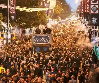 جمع&zwnj;آوری ۱۲ میلیارد ریال نذورات در دسته عزاداری زینبیه اعظم زنجان