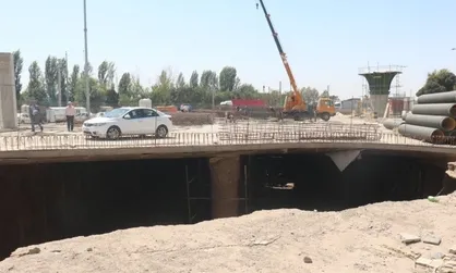 پیشرفت ۳۰ درصدی تقاطع غیرهم&zwnj;سطح دفاع مقدس - نسیم شمال - اقبالیه