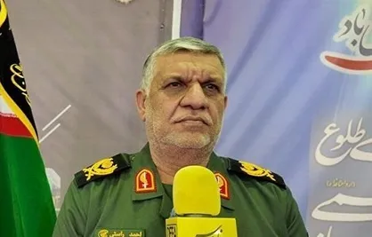معاون نیروی دریایی سپاه: مسکونی&zwnj;سازی جزایر خلیج فارس/ آمریکا را از منطقه اخراج می&zwnj;کنیم