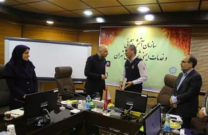 امضای تفاهم نامه همکاری سازمان نوسازی شهر تهران و آتش&zwnj;نشانی