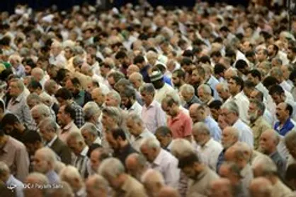 قنبریان، استاد حوزه و دانشگاه: مسئولین مردم را به عنوان تکبیرگو فقط می&zwnj;خواهند!