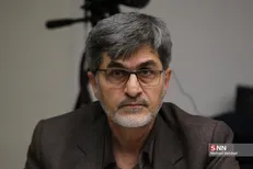 کوچک زاده: چه کسی باید استانداری که ناموس مردم غیور کُرد را برای سان دیدن فلان مهمان خارجی سوار اسب می‌کند، مواخذه کند؟ + فیلم