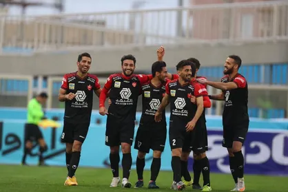 خبر خوش از اصفهان به هند رسید؛ پرسپولیس صدرنشین لیگ برتر