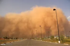 طوفان شدید موجب انسداد جاده استان کرمان به یزد شد