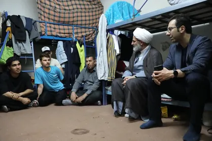 بازدید نماینده رهبر انقلاب از خوابگاه دانشجویان دانشگاه سمنان