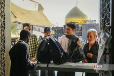 خدمت‌رسانی خادمان هرمزگانی در حرم امامین عسکریین