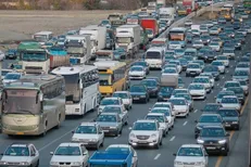 ترافیک سنگین در آزادراه‌های البرز، رانندگان از عجله خودداری کنند