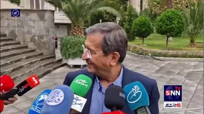 وزیر اقتصاد خطاب به خبرنگاران: معلومه سوال ندارید این هفته سوالاتتون الکیه!