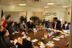 ضرورت ترویج فرهنگ عفاف و حجاب در دریاچه شهدای خلیج فارس