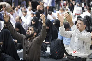 مراسم دعای عرفه در خیابان سعدی