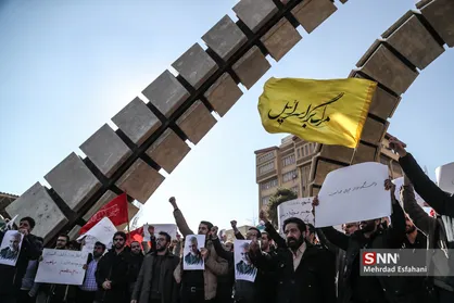 تجمع دانشجویان امیرکبیر به مناسبت گرامیداشت شهدای سانحه هوایی
