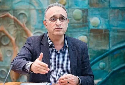 اخباری: پتروپالایشگاه ۱۵۰ هزار بشکه&zwnj;ای لاوان ساخته می&zwnj;شود
