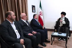 امیدِ حسن نصرالله به نماز خواندن در مسجدالاقصی کاملاً عملی است/ موضوع فلسطین به نفع دنیای اسلام تمام خواهد شد