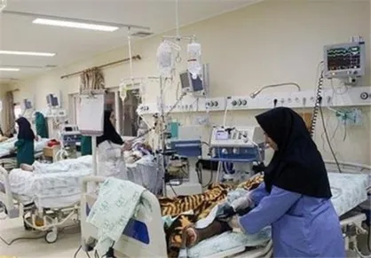 محسنی بندپی: بیمارستان&zwnj;های تهران با مشکل کمبود تخت مواجه هستند