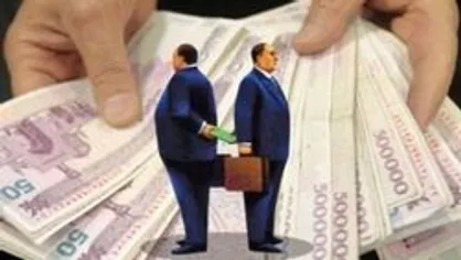 ذره&zwnj;بین مجلس روی نجومی&zwnj;بگیران دولت دوازدهم