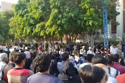 بنزین بی&zwnj;تدبیری دولت بر آتش گله&zwnj;مندی مردم / مسئولین محترم! صدای مردم را بشنوید