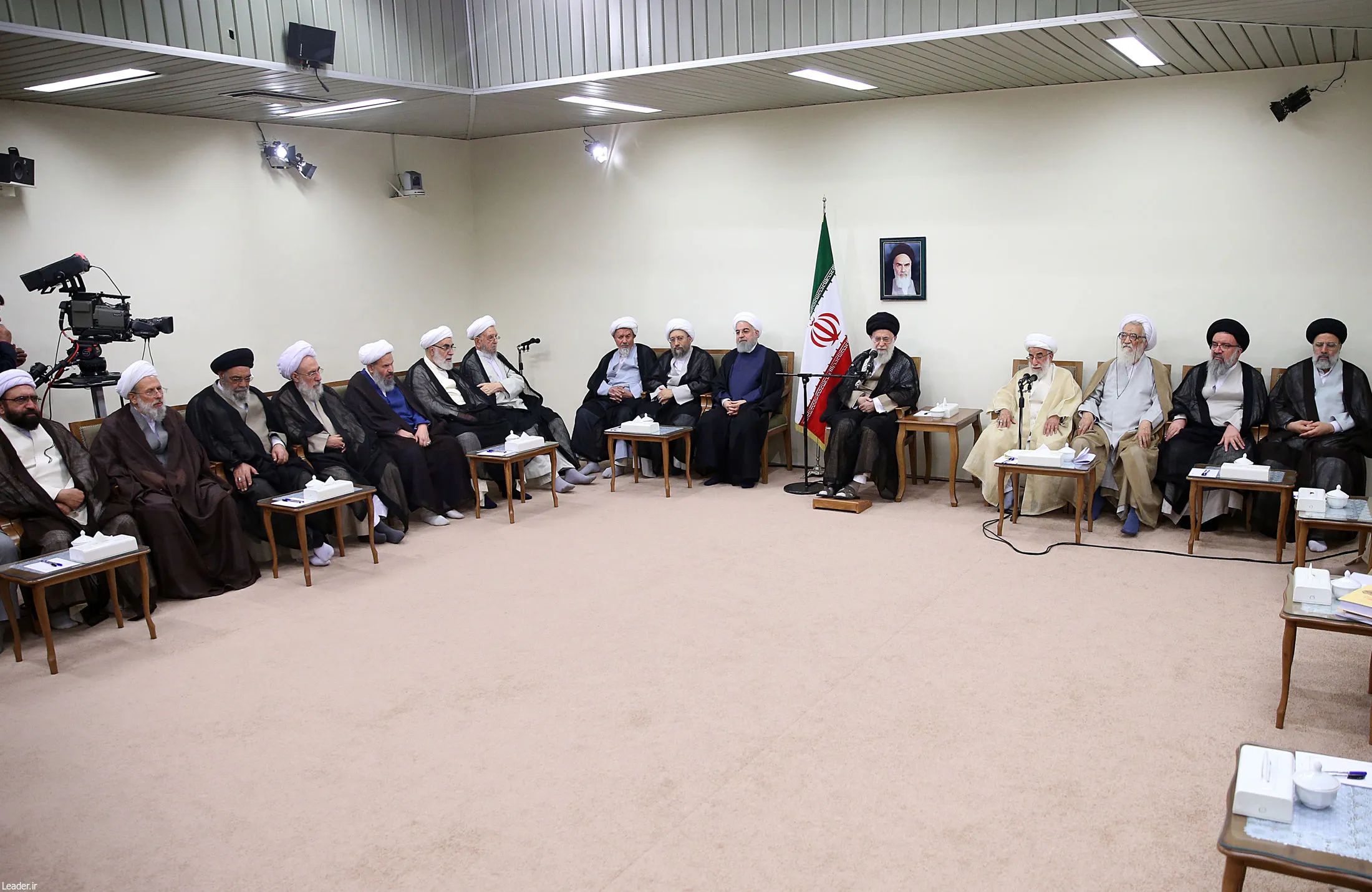 امام خامنه ای