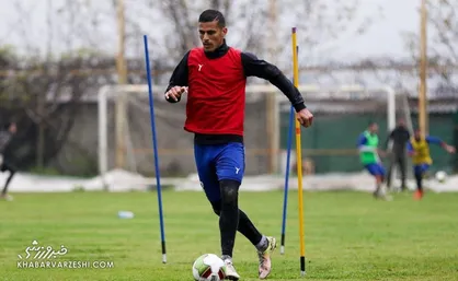 خبری در راه است/ گزینه پرسپولیس با برگه رضایتنامه به ساختمان باشگاه رفت