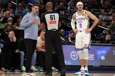 داوران NBA در تمرین اوکلاهاما/ قوانین جدید پیش از آغاز فصل تشریح شد