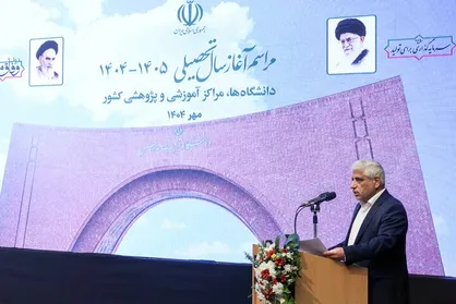 رئیس دانشگاه تربیت مدرس: خودتحریمی علمی مانع همکاری با نخبگان دوتابعیتی است