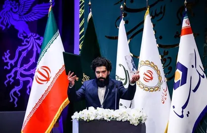 شریف&zwnj;ترین و زحمت&zwnj;کش&zwnj;ترین بازیگران کشور را می&zwnj;توان در تئاتر پیدا کرد/جواد عزتی باید سیمرغ می&zwnj;گرفت + فیلم